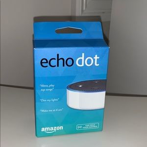 NIB Amazon ALEXA Echo Dot echodot NEW In White